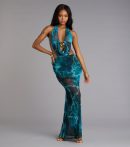 The Ocean Eyes Halter Maxi Dress is your new go-to Windsor dress—effortless, versatile, and made to update your fall style in seconds.