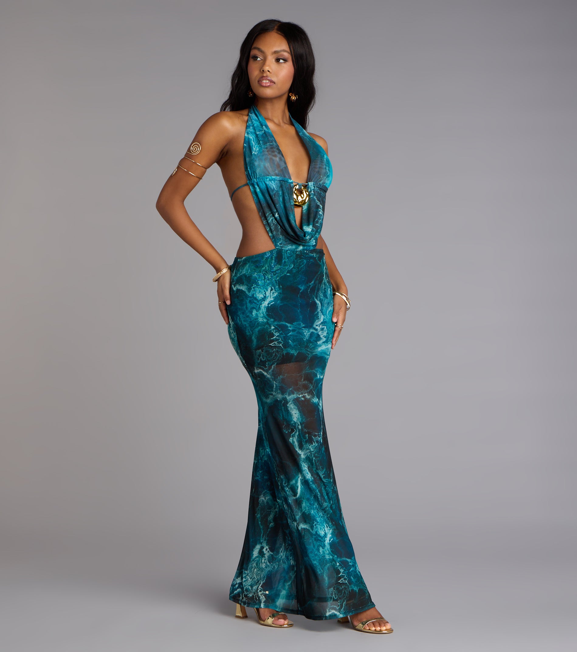 The Ocean Eyes Halter Maxi Dress is your new go-to Windsor dress—effortless, versatile, and made to update your fall style in seconds.