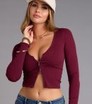 Trendy women’s tops, like the Everyday Long Sleeve Zip-Up Crop Top, bring effortless style for fall layering, lounging, or going out.