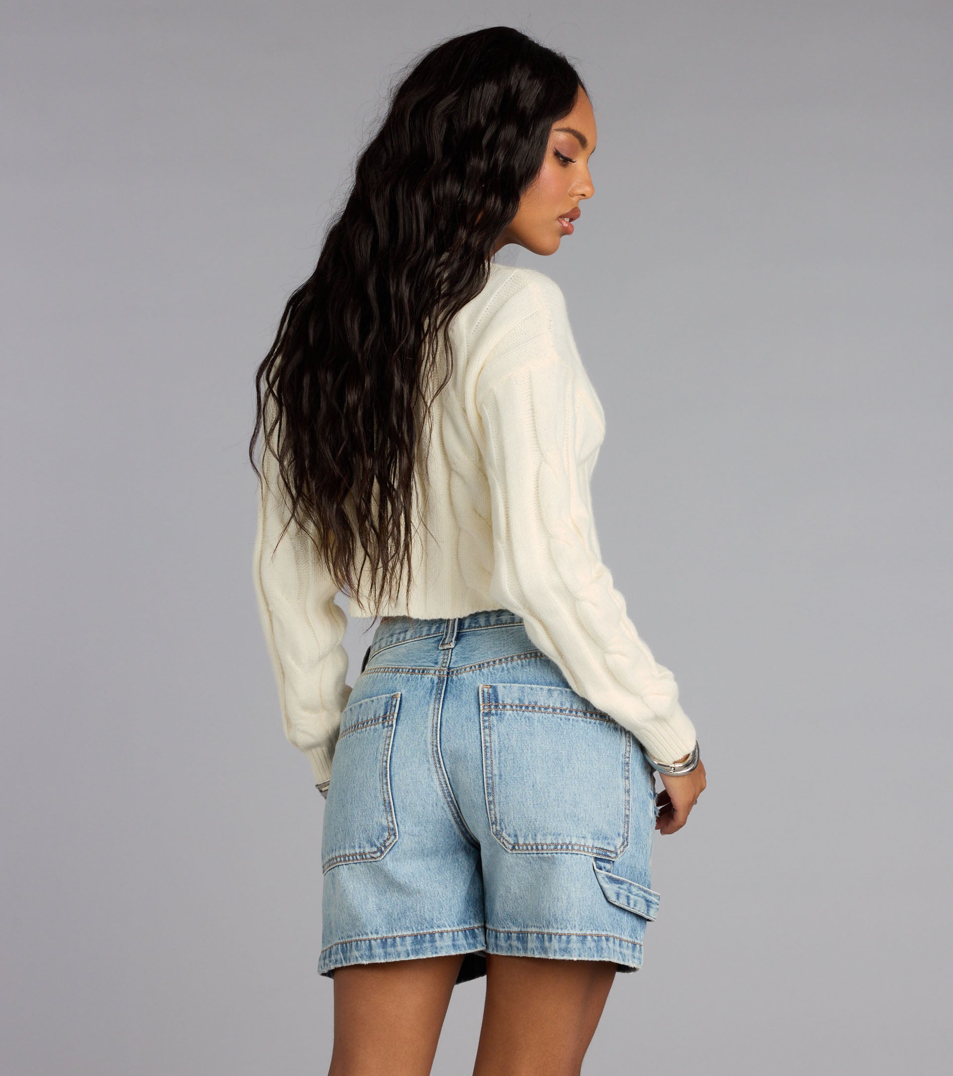 This piece brings trend-right energy to the Season Chill Cable Knit Crop Sweater, perfect for fall outfits that stand out.