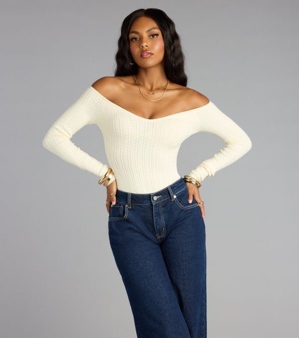 This piece brings trend-right energy to the Effortless Chic Knit Off-The-Shoulder Long Sleeve Bodysuit, perfect for fall outfits that stand out.