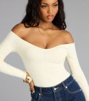 Trendy women’s tops in 0, like the Effortless Chic Knit Off-The-Shoulder Long Sleeve Bodysuit, bring effortless style for fall layering, lounging, or going out.