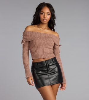 This piece brings trend-right energy to the Fall Flirt Off-The-Shoulder Sweater, perfect for fall outfits that stand out.