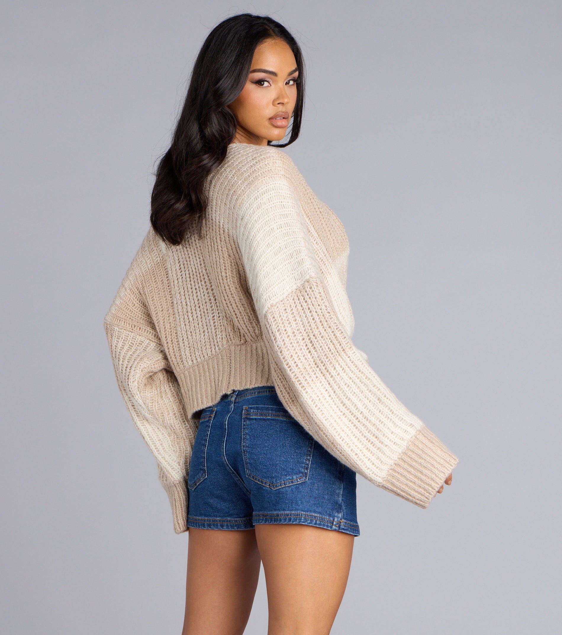 This piece brings trend-right energy to the Snuggle Up Oversized Knit Crop Cardigan, perfect for fall outfits that stand out.