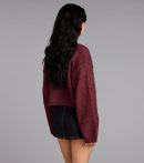 This piece brings trend-right energy to the Cozy Crush Oversized Knit Cardigan, perfect for fall outfits that stand out.