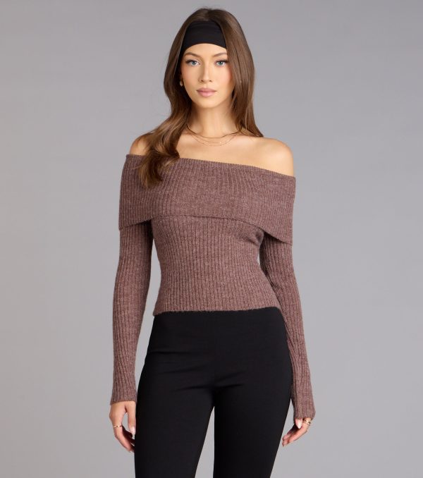 This piece brings trend-right energy to the Autumn Muse Off-The-Shoulder Sweater, perfect for fall outfits that stand out.