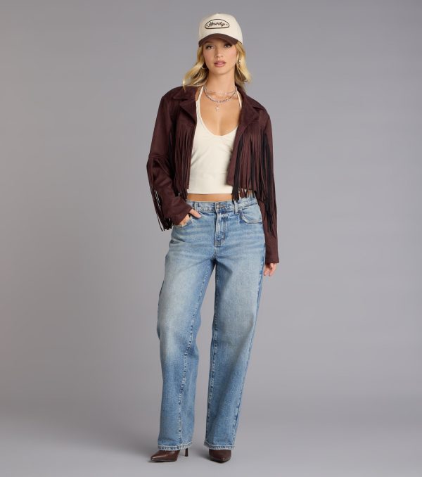This piece brings trend-right energy to the Trailblazer Faux Suede Fringe Jacket, perfect for fall outfits that stand out.