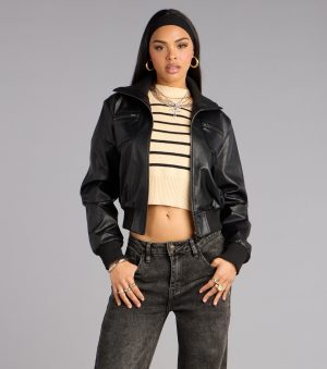 This black piece brings trend-right energy to the Cool Intentions Faux Leather Bomber Jacket, perfect for fall outfits that stand out.