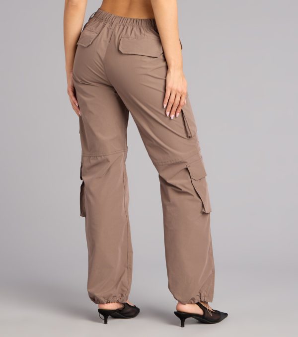 This brown piece brings trend-right energy to the Out For The Day High-Rise Cargo Pants, perfect for fall outfits that stand out.