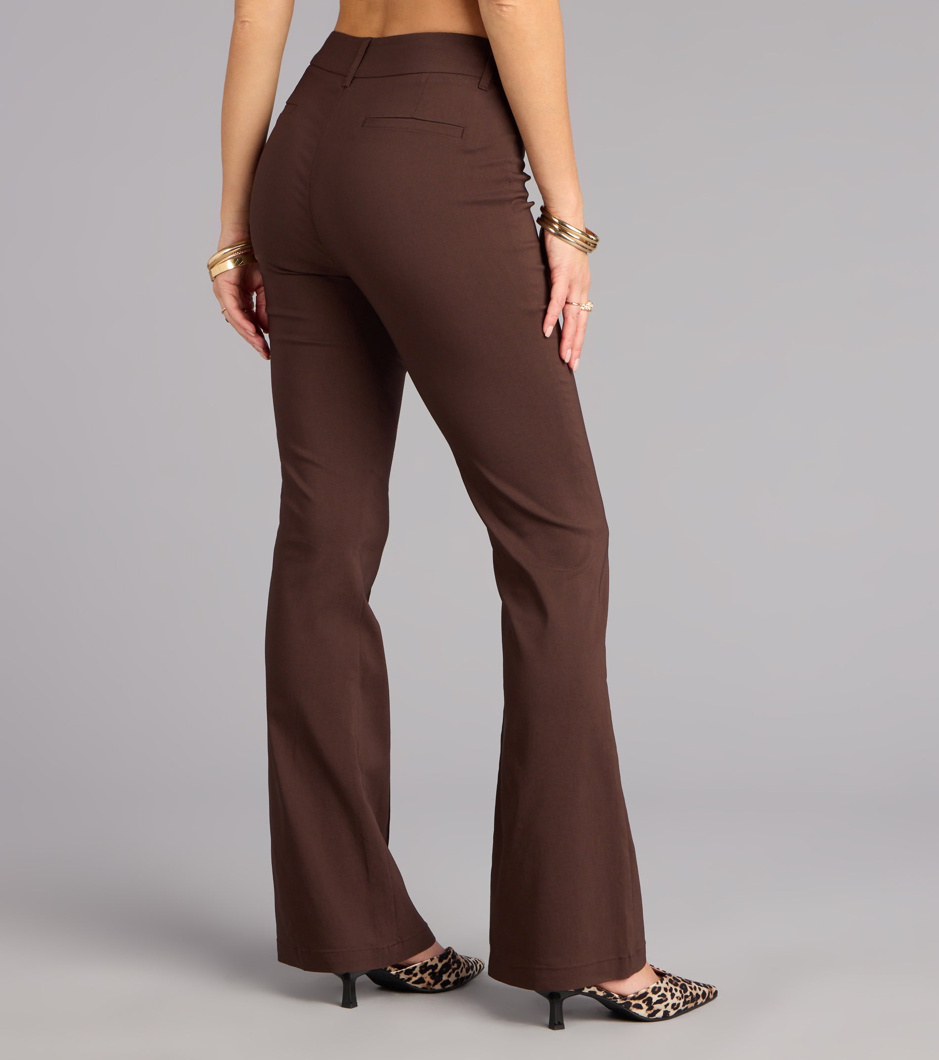 This brown piece brings trend-right energy to the Sleek Polish High-Rise Flare Trouser Pants, perfect for fall outfits that stand out.