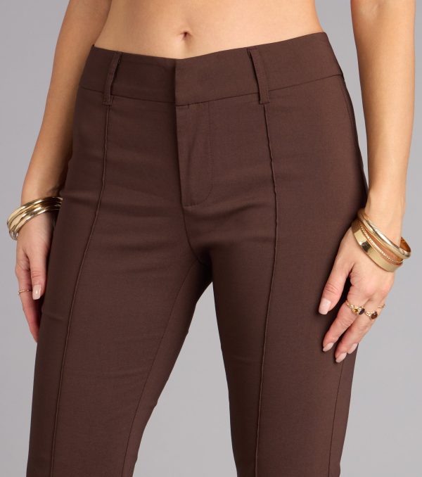This brown piece brings trend-right energy to the Sleek Polish High-Rise Flare Trouser Pants, perfect for fall outfits that stand out.