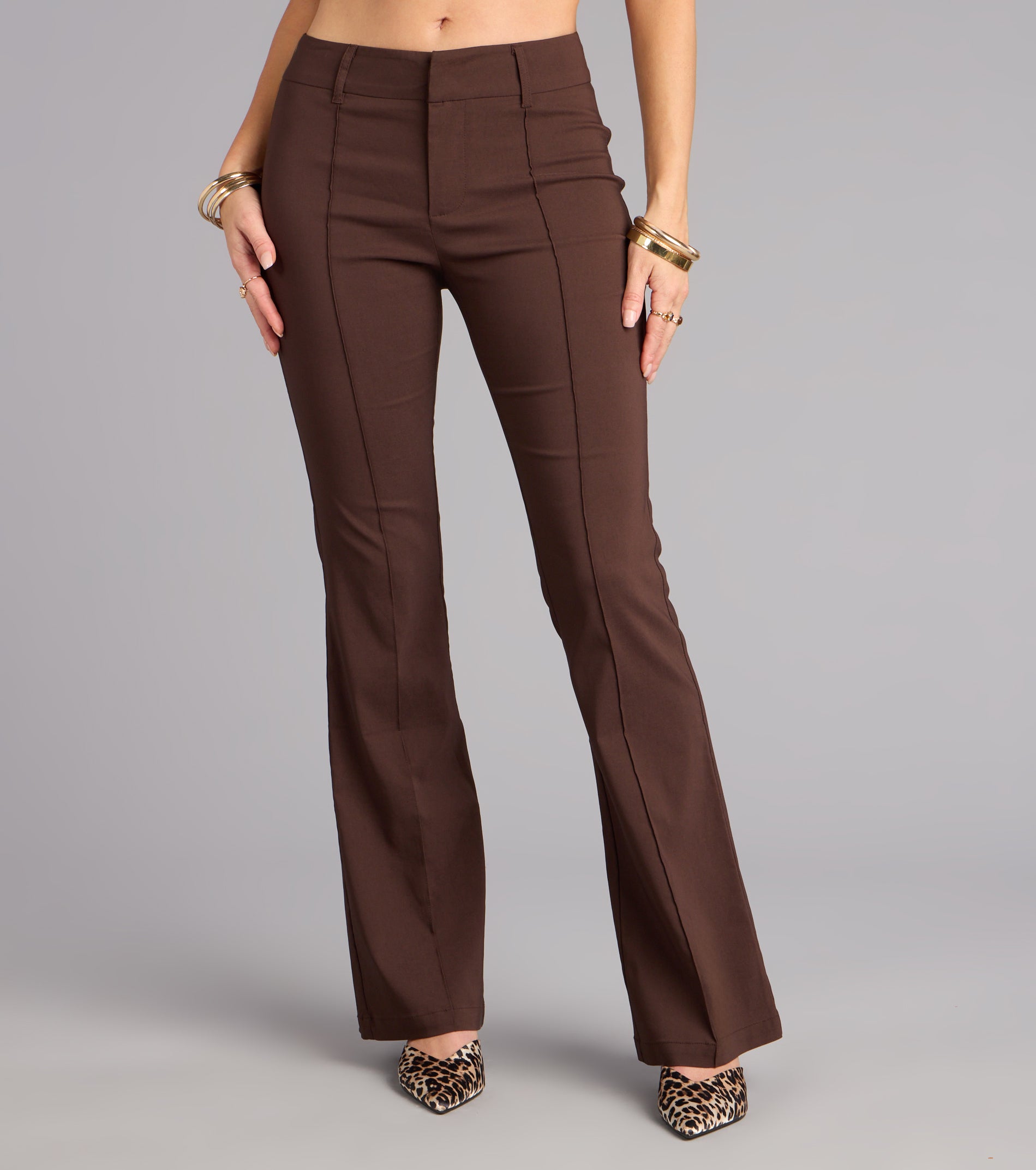 This brown piece brings trend-right energy to the Sleek Polish High-Rise Flare Trouser Pants, perfect for fall outfits that stand out.